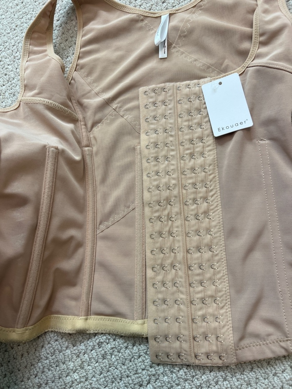 NWT corset shapewear size 4 posture corrector - Picture 3 of 4